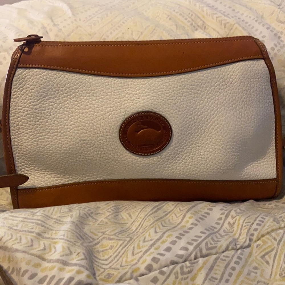 Dooney & Bourke vintage crossbody